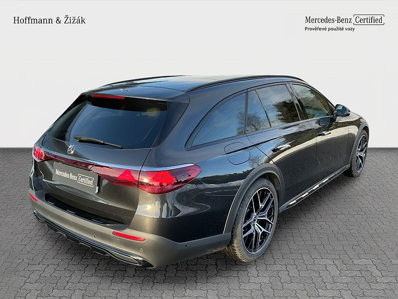 Mercedes-Benz Třídy E 220 d ALLTERRAIN 4MATIC - fotka 5 z 29