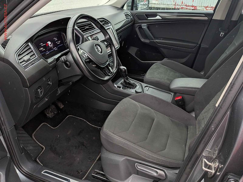 Volkswagen Tiguan (2020) 2.0 TSi 4x4, Highline, DSG - fotka 9 z 16