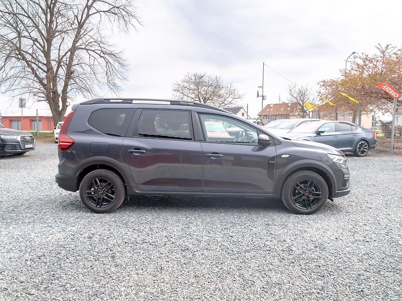 Dacia Jogger (2022) 1.0T 81KW DIGI – TAŽNÝ - fotka 4 z 53