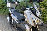 QJ Motor (2026) ATR 125 kufr zdarma, hybridní - náhled 1