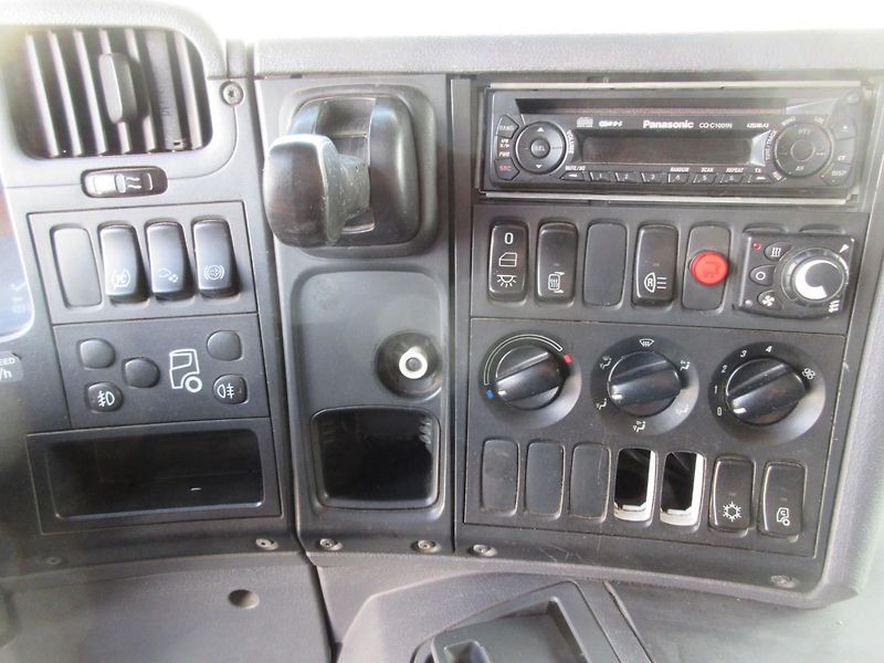 Scania Ostatní P340, 6x2, Carrier Supra - fotka 13 z 28
