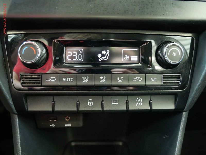 Škoda Rapid (2015) 1.4 TDi, ČR, Ambition, TZ - fotka 18 z 19