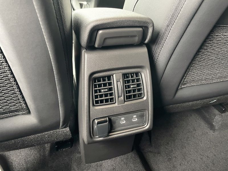 Renault Captur (2025) TECHNO 1,3TCe 160k EDC - fotka 18 z 23