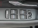 Jaguar E-Pace (2018) 2.0 D D150, LED, navi, kamera - náhled 11