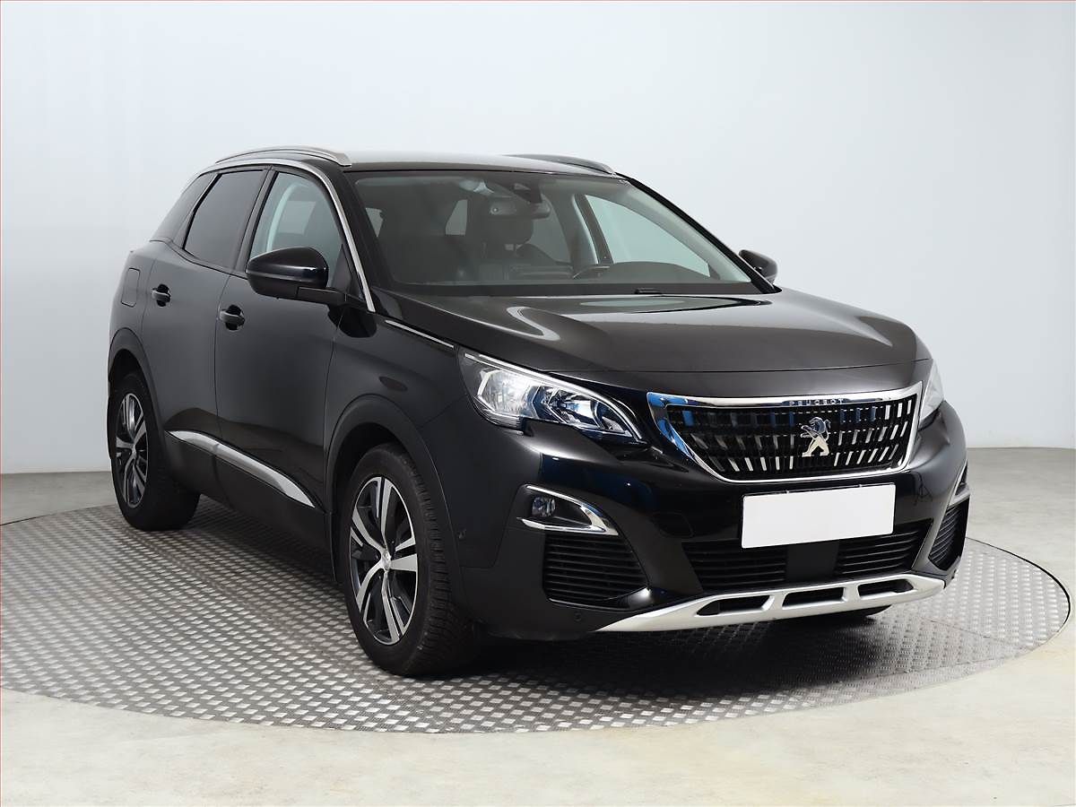 Peugeot 3008 Allure 1.2 PureTech, Kůže