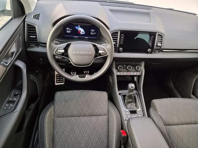 Škoda Karoq 1.5 TSI Top selection - fotka 5 z 27