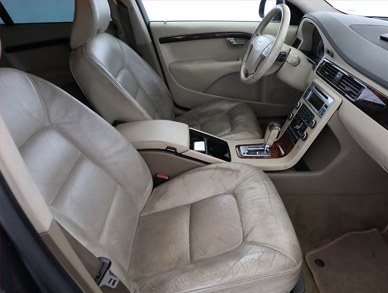 Volvo S80 (2007) 2.4 D5, 4X4, Automat, po STK - fotka 7 z 15