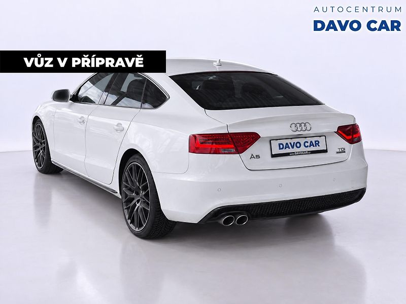 Audi A5 2.0 TDI 140kW Quattro CZ S-Lin - fotka 2 z 10