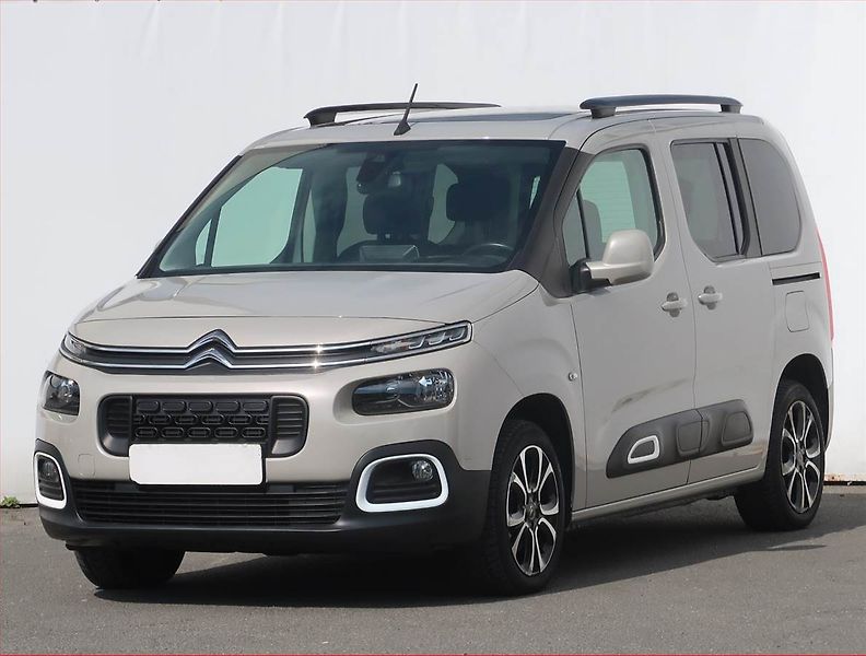 Citroën Berlingo (2018) Shine 1.5 BlueHDi, 5Míst, ČR - fotka 2 z 21