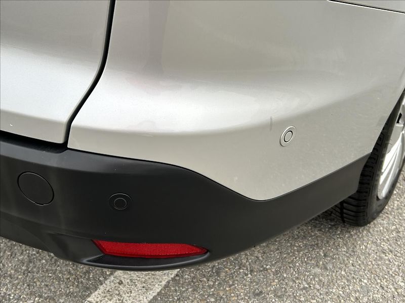 Ford Focus 1,5 TDCi 88kW,Xenon,Navi,Výhře - fotka 35 z 38