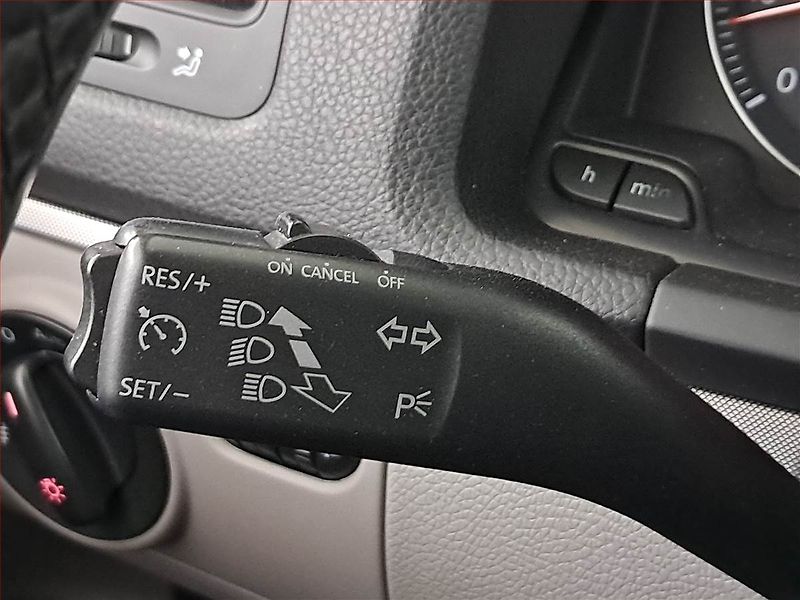 Volkswagen Golf (2009) 1.4 TSI, Tempomat - fotka 17 z 17