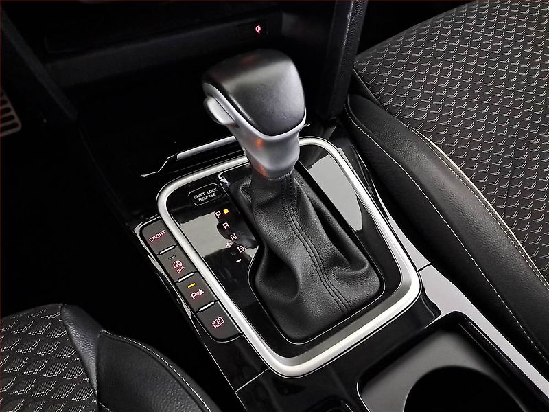 Kia Ceed (2022) Top 1.5 T-GDI, Automat - fotka 13 z 19