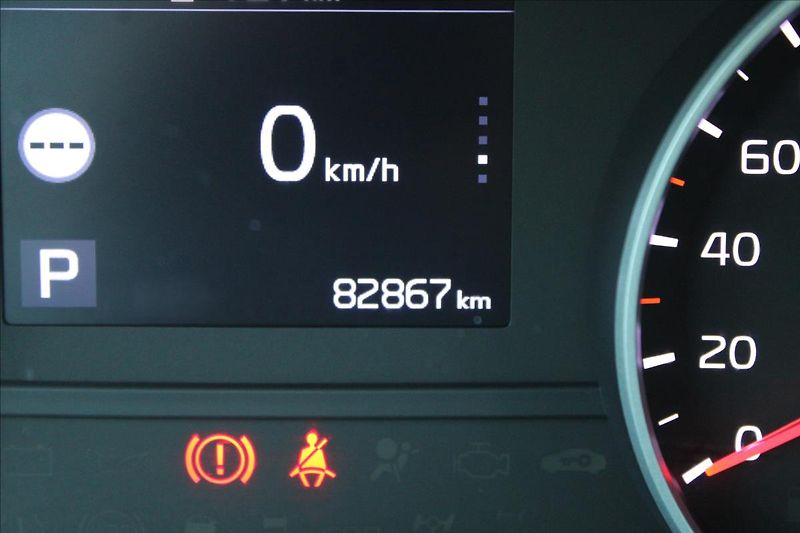 Kia Sportage 1,6 T-GDI  1MAJ,ZÁRUKA,A/T,4X4 - fotka 9 z 37