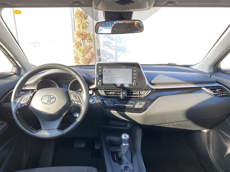 Toyota C-HR 1.8HSD, ČR, Comfort, záruka - fotka 12 z 26