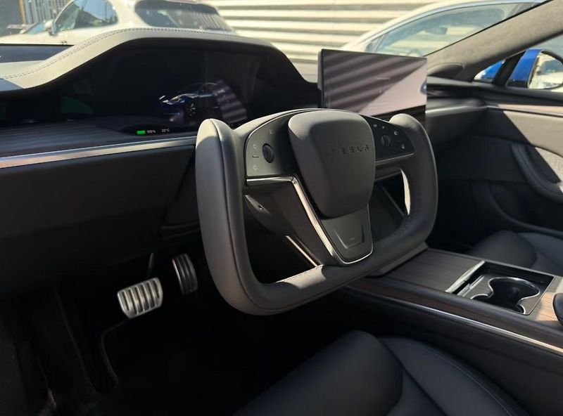 Tesla Model S LR AWD Vzduch Yoke Pano Kamera - fotka 20 z 32