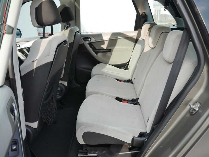 Citroën C4 Picasso (2007) 1.8i, ČR, Tempo - fotka 10 z 23