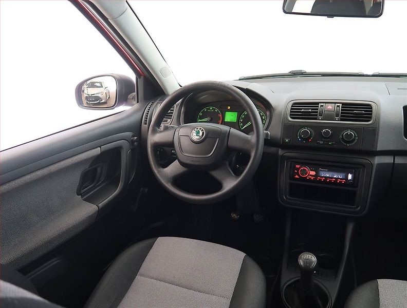 Škoda Fabia (2009) 1.2, po STK, jezdí výborně - fotka 7 z 13