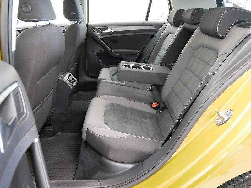 Volkswagen Golf - fotka 25 z 26