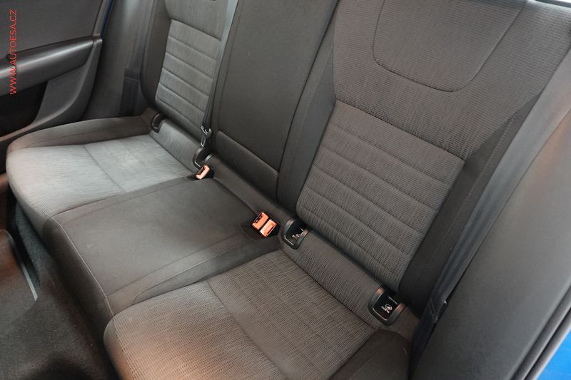 Škoda Octavia (2013) 1.6 TDi, ČR, Elegance - fotka 10 z 23