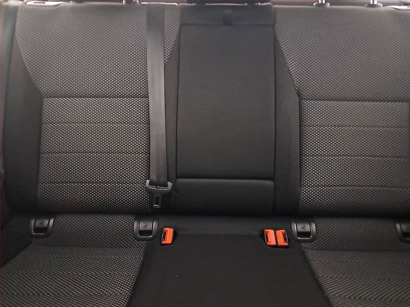 Škoda Octavia (2016) 1.6 TDI, Navi, Tempomat - fotka 10 z 16
