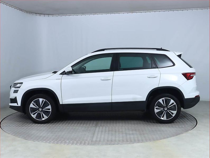 Škoda Karoq (2023) Style 2.0 TDI - fotka 3 z 24