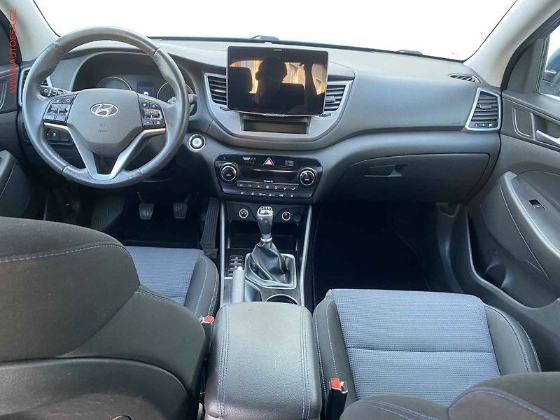 Hyundai Tucson (2015) 2.0CRDi 4x4, ČR, Navi, AC - fotka 8 z 20