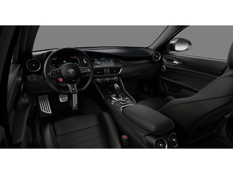 Alfa Romeo Giulia (2026) 2.9 V6 BiTurbo 520k QV Carbon - fotka 5 z 6