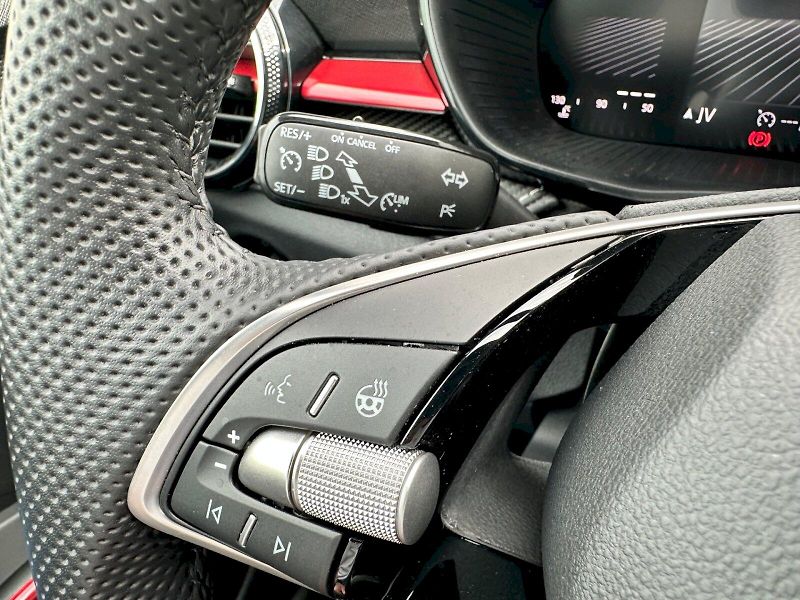 Škoda Fabia (2025) 1,0 TSI / 85 KW / Monte Carlo - fotka 21 z 30