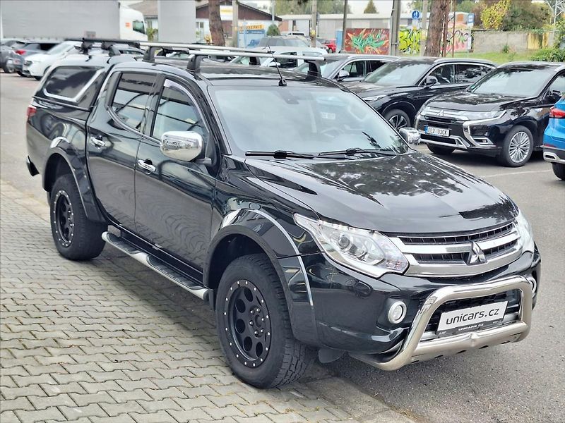 Mitsubishi L200 2,4 DI-D  Diamant Ed. rozšířen - fotka 2 z 20
