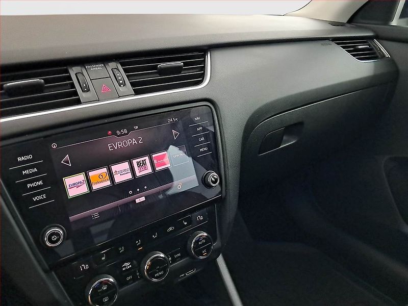 Škoda Octavia (2017) Style 2.0 TDI 4x4, 4X4, Navi - fotka 12 z 22