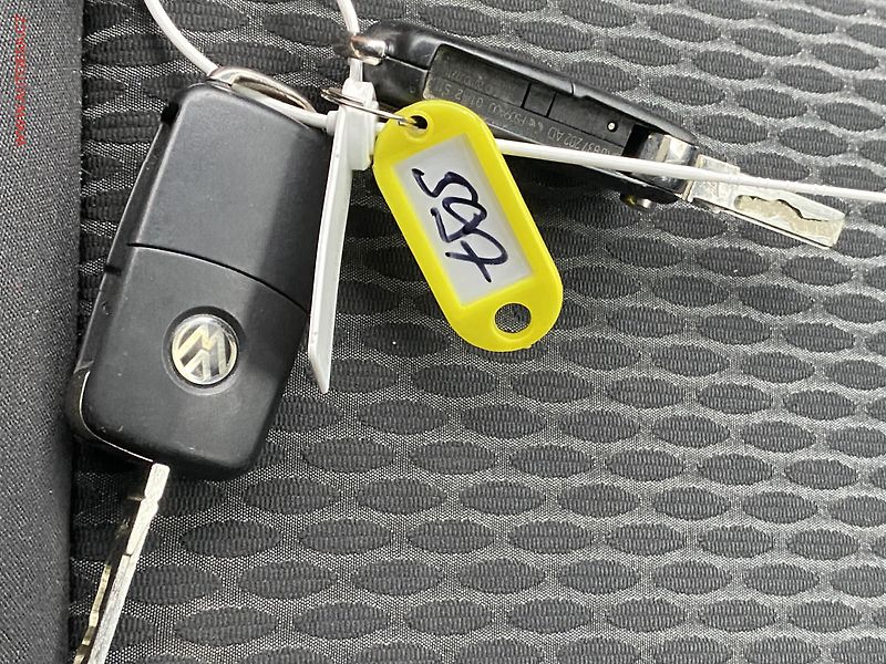 Volkswagen Golf (2012) 1.6 TDi, Trendline, navi - fotka 18 z 18