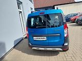 Dacia Dokker (2017) Stepway Celebration TCe 115 - náhled 4