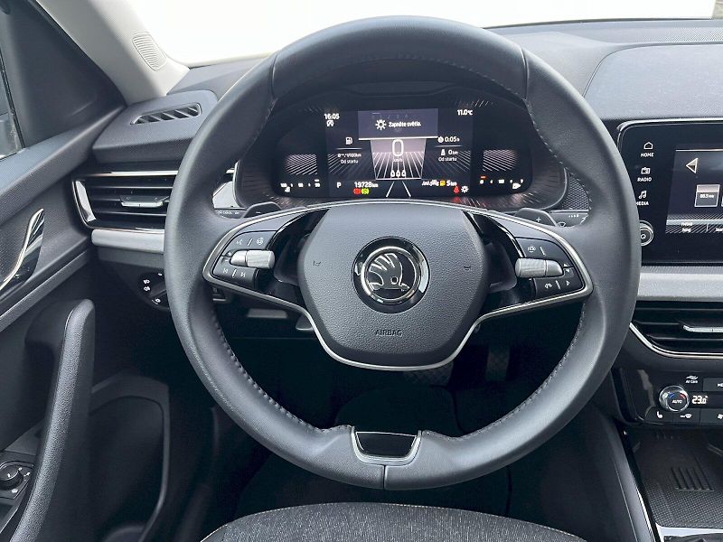Škoda Kamiq (2024) 1,0TSI 85KW DSG TOP SELECTION - fotka 19 z 23