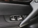 Nissan Qashqai (2021) 1.3 DIG-T, ČR,1.maj - náhled 15
