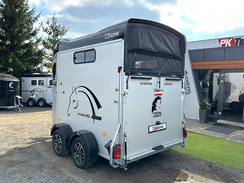 Cheval Liberté (2026) Touring XL, ČERNÝ - fotka 8 z 35