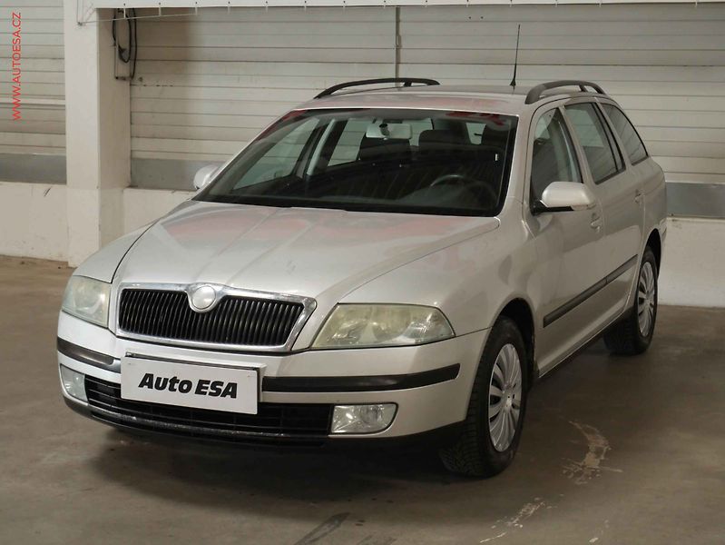 Škoda Octavia (2006) 1.9 TDI, TZ, STK10/28 - fotka 3 z 15