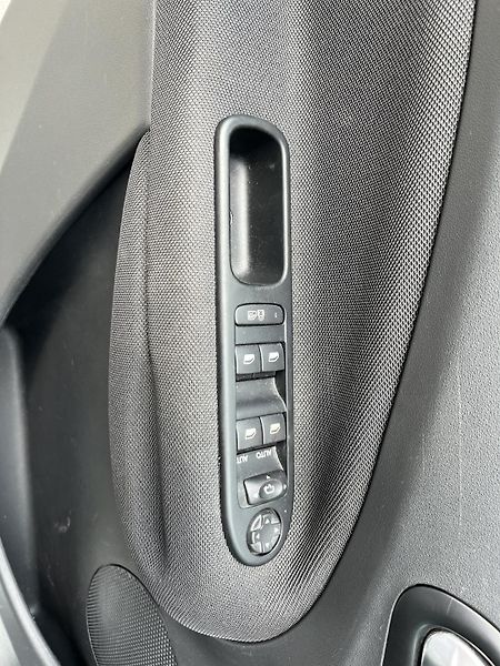 Citroën C3 Picasso - fotka 13 z 16