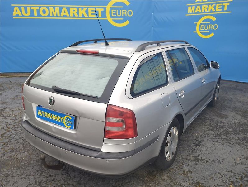 Škoda Octavia 1,9 TDi 77KW - fotka 4 z 13