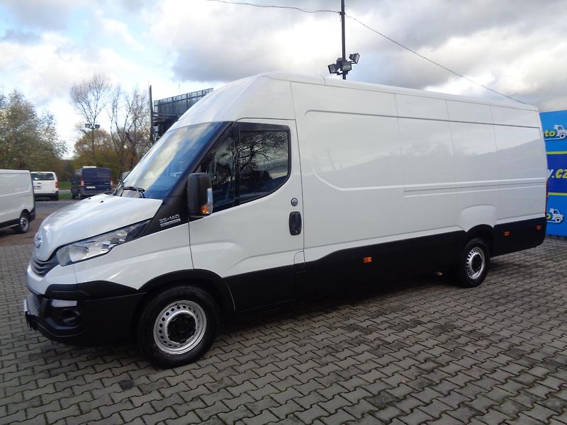 Iveco Daily 2,3 HPT  MAXI AUTOMAT KLIMA - fotka 3 z 32