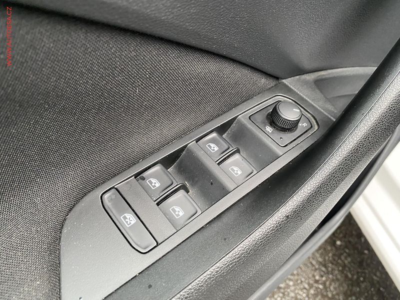 Škoda Scala (2021) 1.0 TSi, 2.maj,ČR, Ambition - fotka 13 z 18