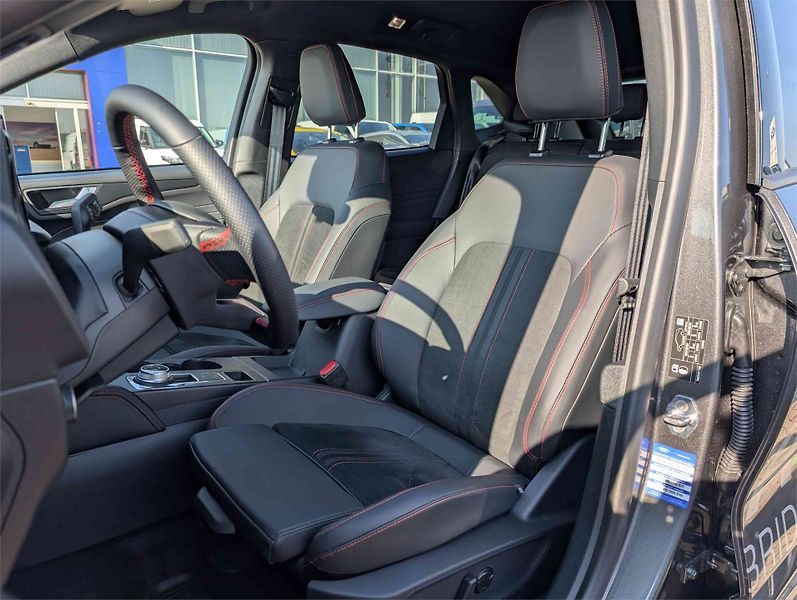 Ford Kuga ST-Line X, 5dveřová, 2.5 Durat - fotka 15 z 23