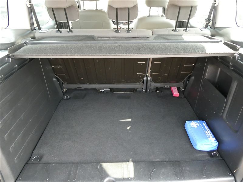 Citroën Berlingo 1,6 HDi 73kW MULTISPACE, závěs - fotka 16 z 37