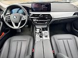 BMW Řada 5 (2023) xDRIVE 520d 140kW 4x4 CZ - náhled 9