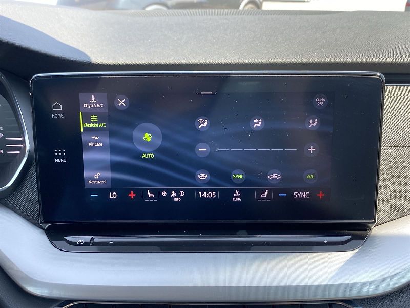 Škoda Octavia (2023) Combi 2.0 TDI DSG Style+ - fotka 14 z 33