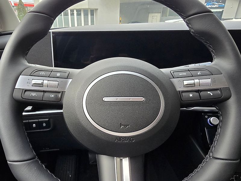 Hyundai Tucson (2026) 1.6 T-GDi MT Smart - fotka 14 z 24