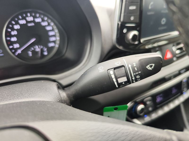 Hyundai i30 1.5 T-GDi/117kW Smart MHEV - fotka 26 z 31