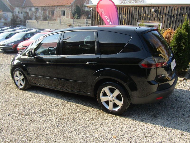 Ford S-MAX (2008) 1.8 TDCi 92kW  7 MÍST - fotka 4 z 35