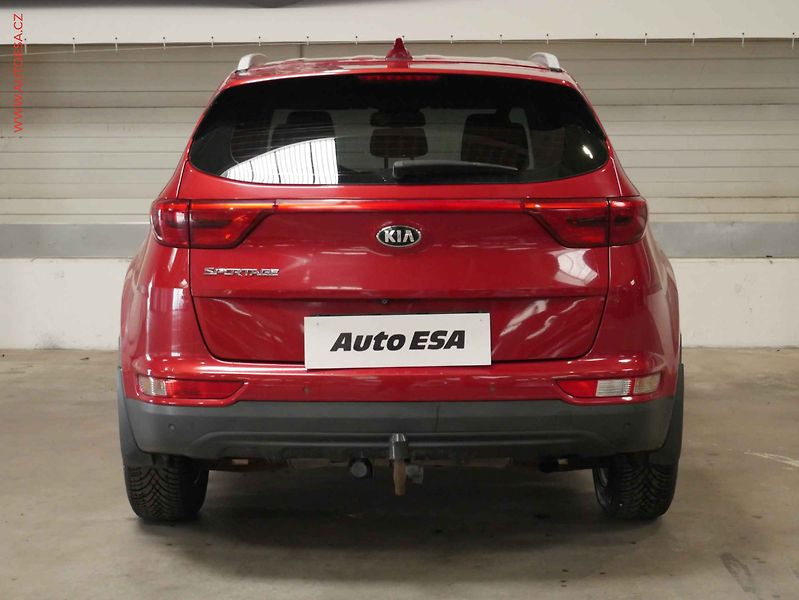 Kia Sportage (2017) 1.6 GDI, ČR, Navi, LED, AC - fotka 5 z 22