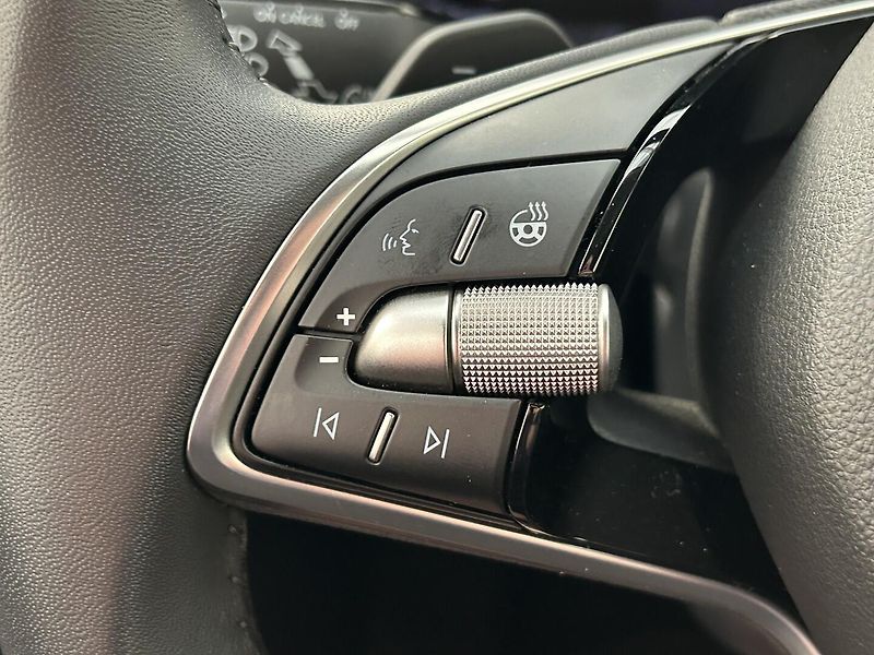 Škoda Kamiq 1.5 TS Top selection - fotka 16 z 28