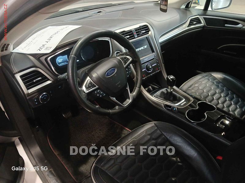 Ford Mondeo (2016) 2.0 TDCi - fotka 3 z 3